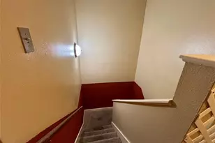 8712 Wilcrest Dr, Houston, TX 77099 - Photo 11