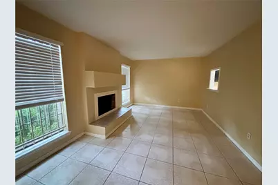 8712 Wilcrest Drive #8712, Houston, TX 77099 - Photo 3