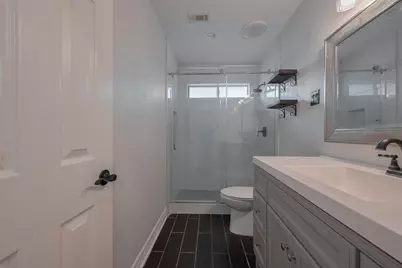 311 N Esplanade Lane, Stafford, TX 77477 - Photo 21