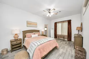 1900 Genesee St, Houston, TX 77006 - Photo 17