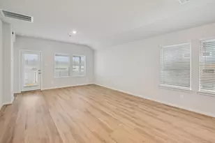 29227 Farmhouse Ests Dr, Waller, TX 77484 - Photo 7