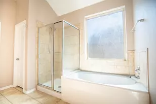 20226 Blue Lake View Ln, Humble, TX 77338 - Photo 15