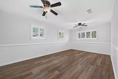 1405 Ladelle Street, Wharton, TX 77488 - Photo 15