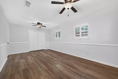 1405 Ladelle Street, Wharton, TX 77488 - Photo 17