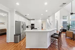13906 Holly Lynn Ln, Houston, TX 77077 - Photo 23