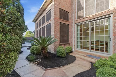 13906 Holly Lynn Lane, Houston, TX 77077 - Photo 5