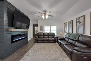 1887 Brushy Cedar Dr, Conroe, TX 77301 - Photo 7