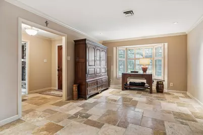 7714 Skyline Drive, Houston, TX 77063 - Photo 13