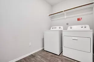 9810 Laurel Lake Ln, Conroe, TX 77384 - Photo 25