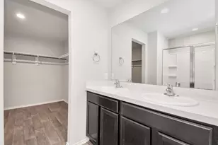 9810 Laurel Lake Ln, Conroe, TX 77384 - Photo 19