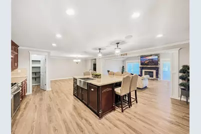 9731 Hadden Road, Baytown, TX 77521 - Photo 3
