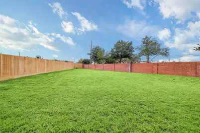 3550 Urban Woods Trail, Houston, TX 77008 - Photo 25