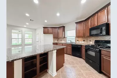 13910 Little Rock Court, Cypress, TX 77429 - Photo 11