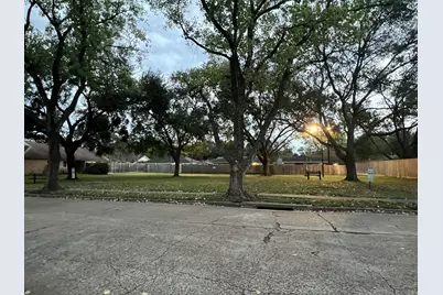 1635 Ainsdale Drive, Houston, TX 77077 - Photo 29