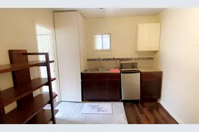 8145 Homewood Lane, Houston, TX 77028 - Photo 7