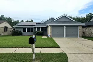 1109 Willow Creek Dr, La Porte, TX 77571 - Photo 1