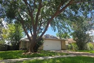 14139 Clear Forest Dr, Sugar Land, TX 77498 - Photo 1