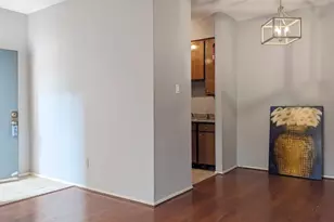 7950 N Stadium Dr, Houston, TX 77030 - Photo 3