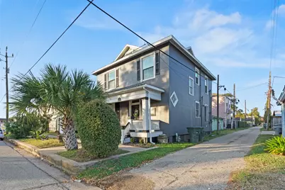 1015 26th Street, Galveston, TX 77550 - Photo 19