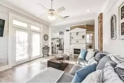1015 26th Street, Galveston, TX 77550 - Photo 3