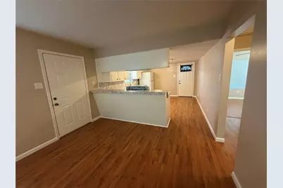 5910 Woodview Drive, Humble, TX 77396 - Photo 15