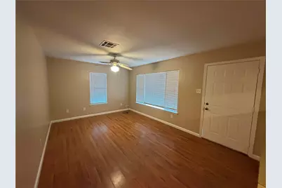 5910 Woodview Drive, Humble, TX 77396 - Photo 17