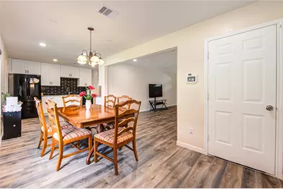 7318 Hummingbird Lane, Texas City, TX 77591 - Photo 23