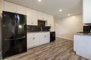 7318 Hummingbird Ln, Texas City, TX 77591 - Photo 17