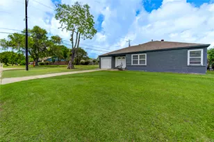 7318 Hummingbird Ln, Texas City, TX 77591 - Photo 37