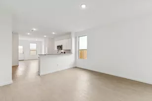 1830 Glacier Gorge Trl, Dayton, TX 77535 - Photo 5