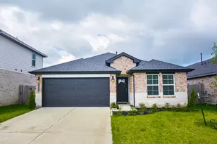 1035 Vista Pointe Dr, Fresno, TX 77545 - Photo 1