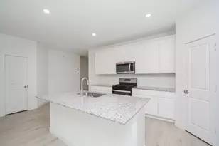 1035 Vista Pointe Dr, Fresno, TX 77545 - Photo 15