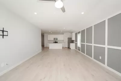 1035 Vista Pointe Drive, Fresno, TX 77545 - Photo 9