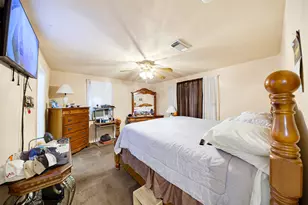 7809 Beckley St, Houston, TX 77088 - Photo 31