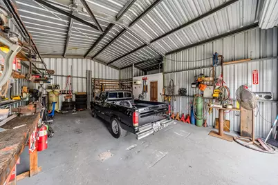 7809 Beckley Street, Houston, TX 77088 - Photo 17