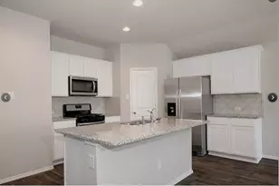 24306 Winchelsea Ln, Spring, TX 77389 - Photo 3