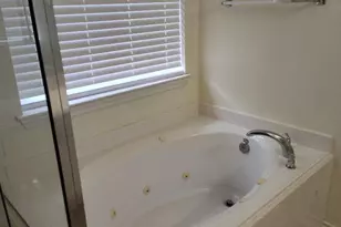 6327 Bonnie Chase Ln, Katy, TX 77449 - Photo 19