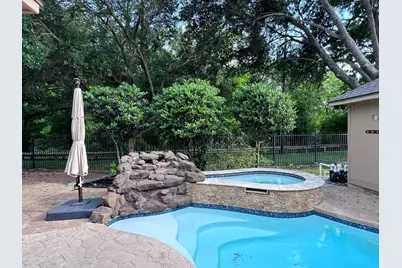 4519 Castlewood Street, Sugar Land, TX 77479 - Photo 37