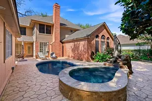 4519 Castlewood St, Sugar Land, TX 77479 - Photo 37