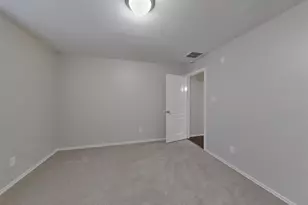 21207 Woodland Green Dr, Katy, TX 77449 - Photo 9