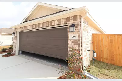 716 Hackberry Branch Court, Magnolia, TX 77354 - Photo 9