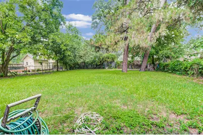 2219 Wakefield Drive, Houston, TX 77018 - Photo 23