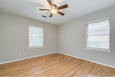 2219 Wakefield Drive, Houston, TX 77018 - Photo 19