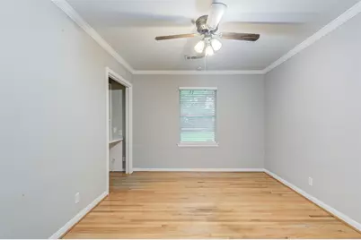 2219 Wakefield Drive, Houston, TX 77018 - Photo 11