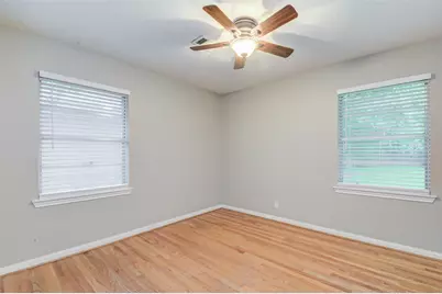 2219 Wakefield Drive, Houston, TX 77018 - Photo 13