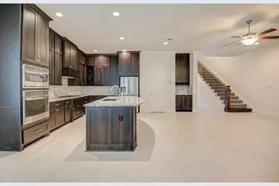 19 Daffodil Meadow Place, The Woodlands, TX 77375 - Photo 15