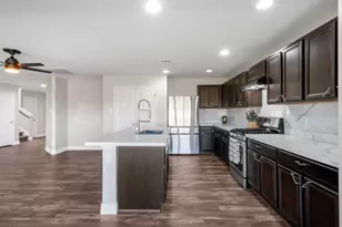 11718 Wren Crossing Dr, Houston, TX 77038 - Photo 9