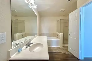 14903 Vinegrove Falls Ct, Cypress, TX 77433 - Photo 13