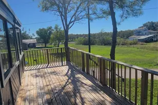 12018-B Sandpiper Rd, Angleton, TX 77515 - Photo 5