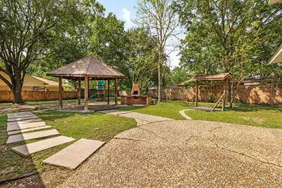 2114 Briargreen Drive, Houston, TX 77077 - Photo 33